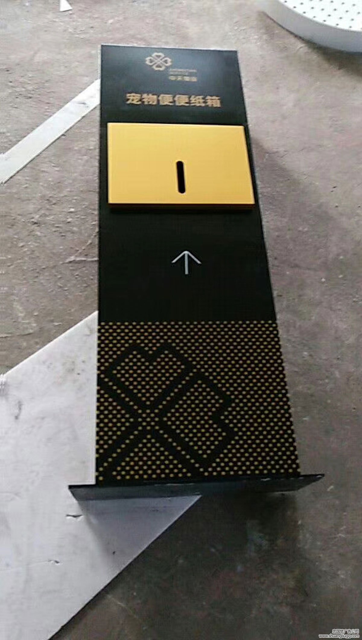 镂空灯箱导视
